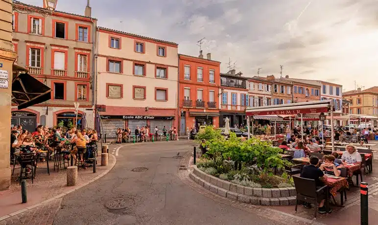 Photo d'une place Quartier Saint-Cyprien Toulouse